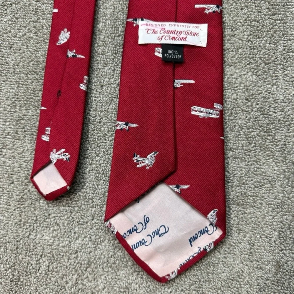 The Country Store of Concord Mens Red Vintage Airplane Biplane Novelty Tie